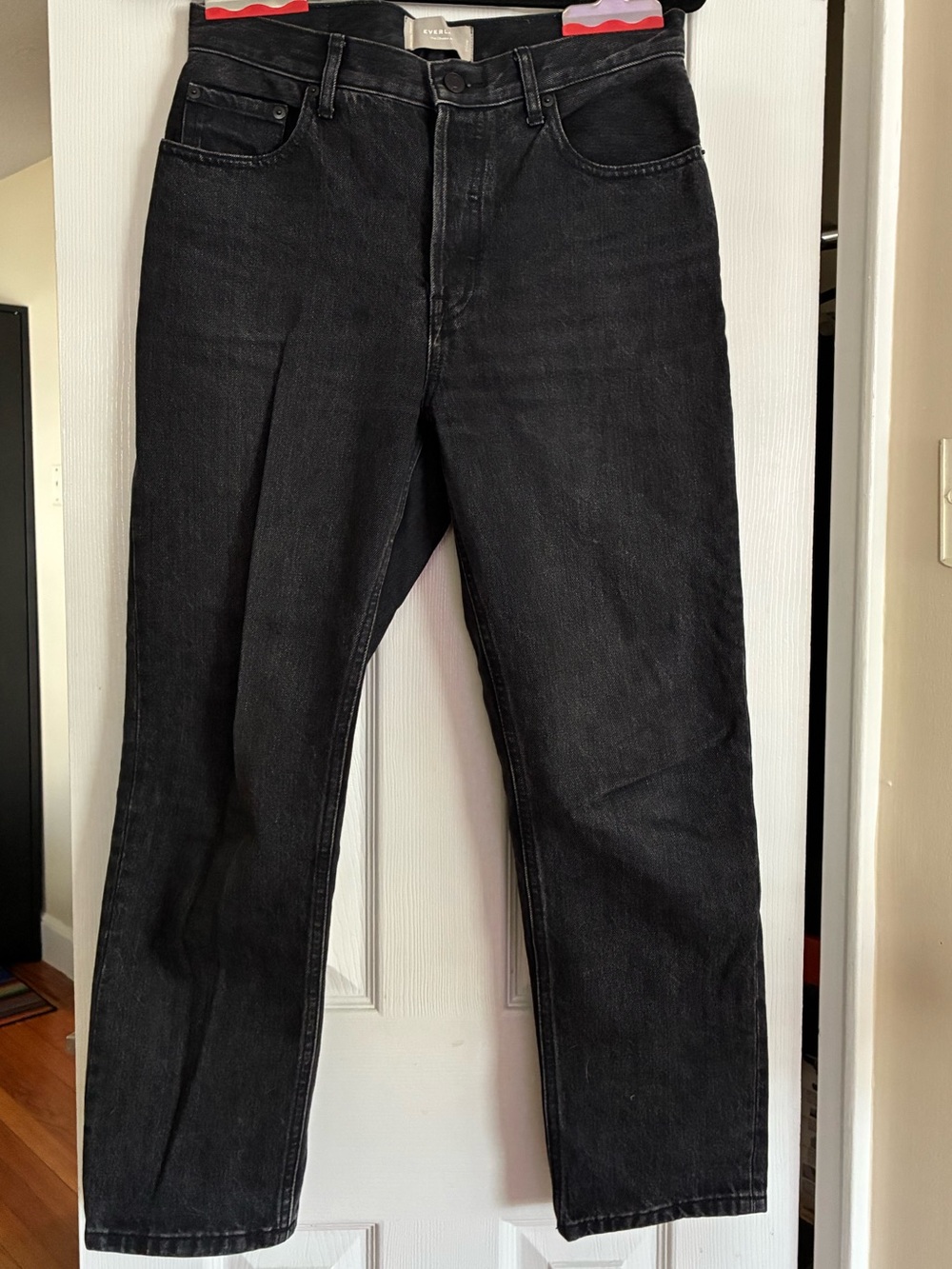 Everlane The Cheeky Jean in Black Wash